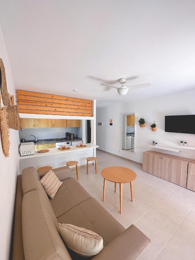 Seaside Apartment Corralejo : A Cozy Holiday Home In A Peaceful Well Located Green Complex 外观 照片