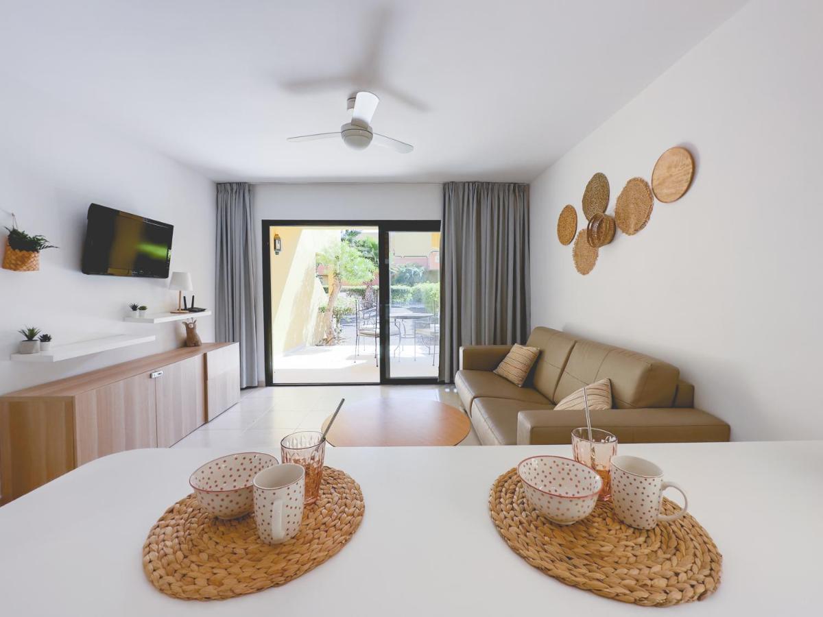 Seaside Apartment Corralejo : A Cozy Holiday Home In A Peaceful Well Located Green Complex 外观 照片